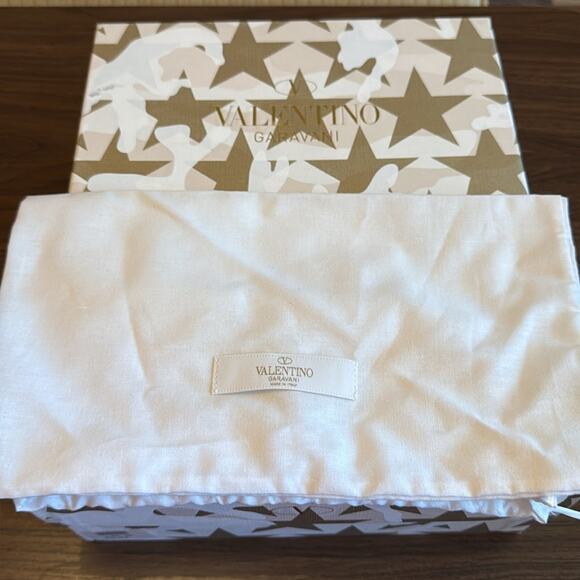 Valentino Garavani Tango Pumps Tan Beige Star Sequin Block Heel EU 39.5 US 9.5 - Picture 13 of 14